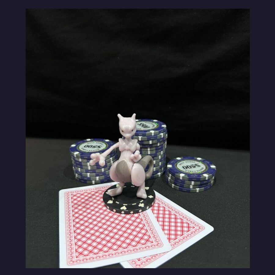 Protect card Mewtwo